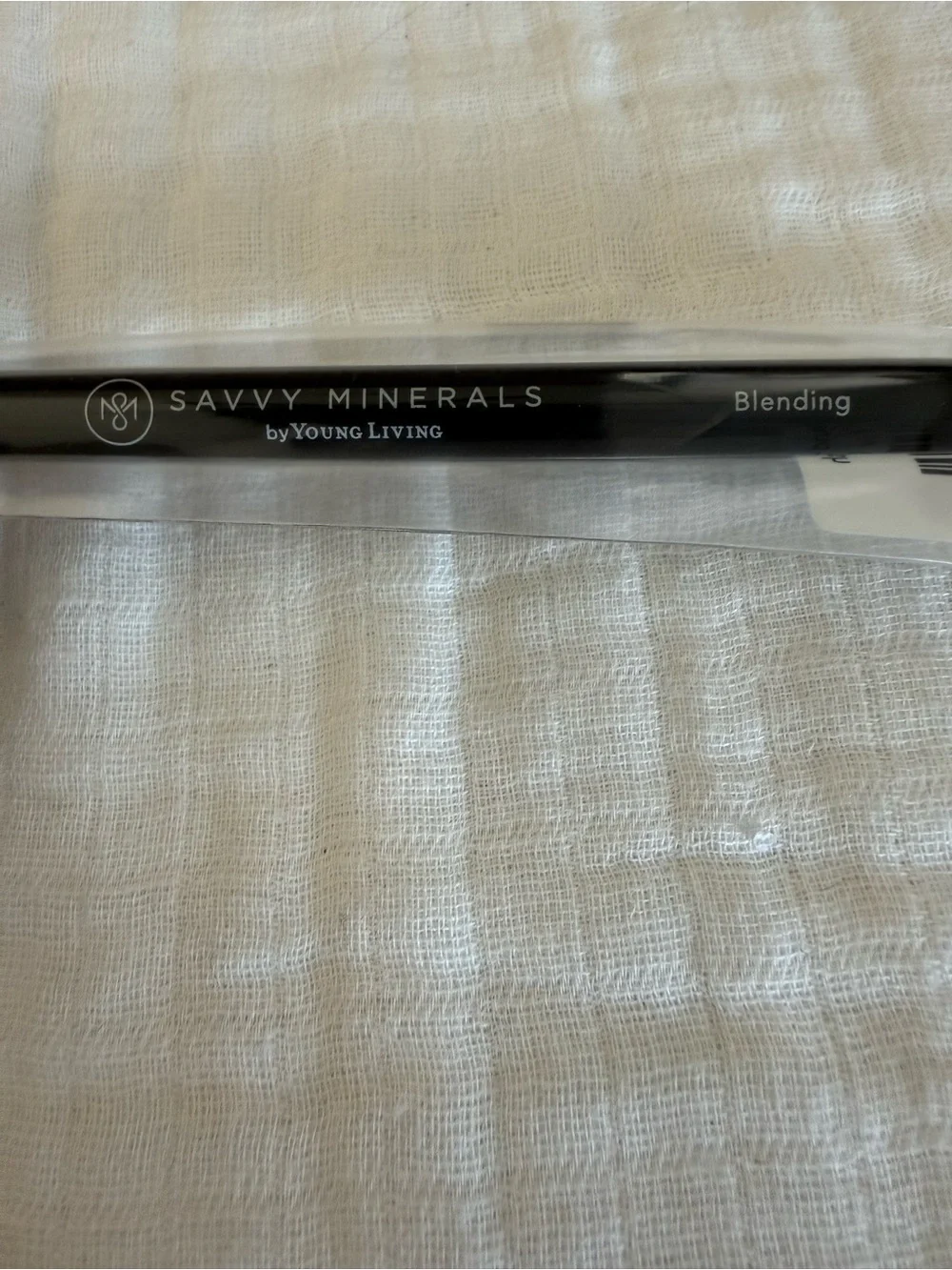 New Savvy Minerals by Young Living- Blending Brush